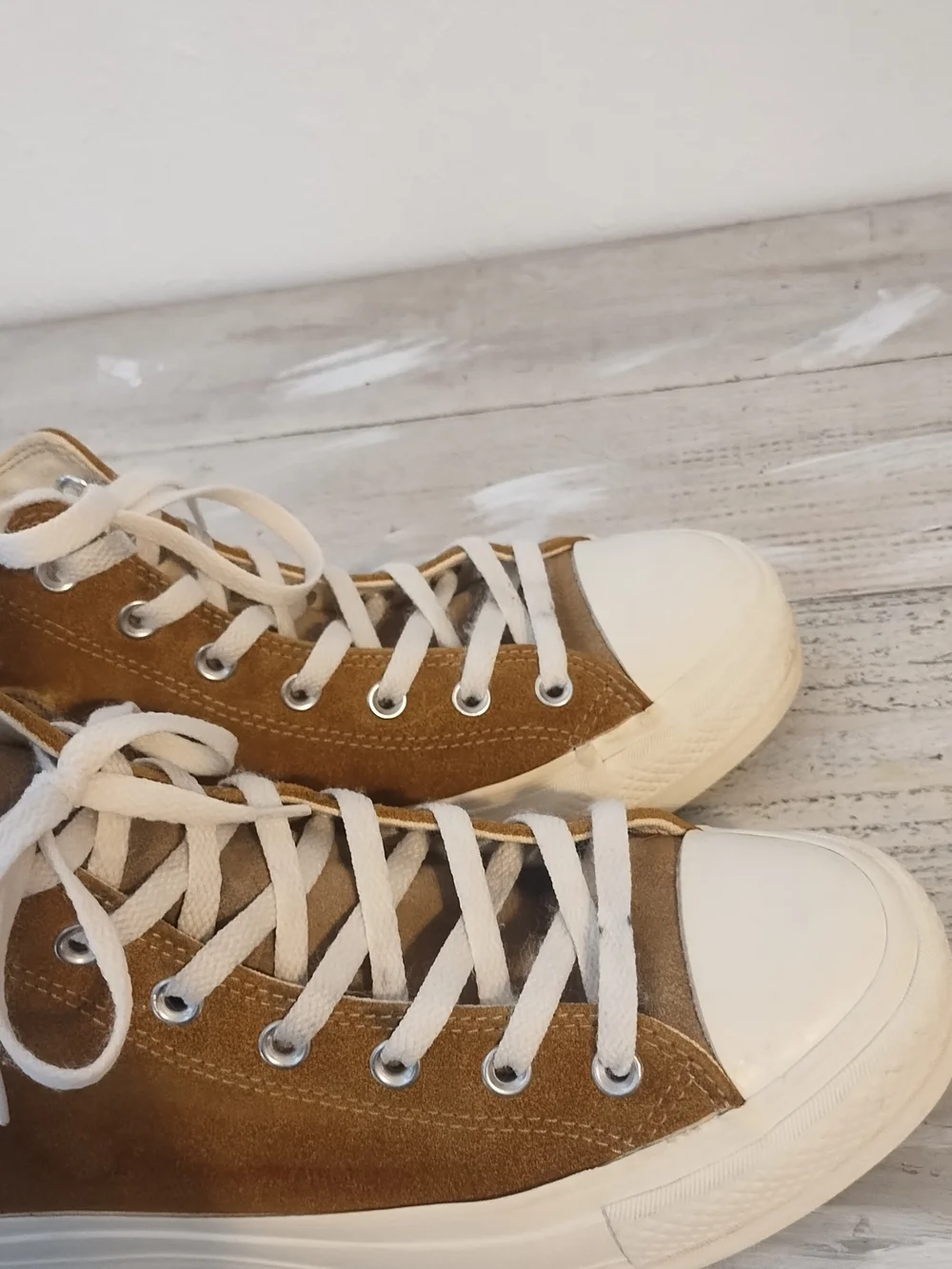 Converse  unisex Chuck Taylor All Star Platform High Top Brown w8.5 usa w leathe